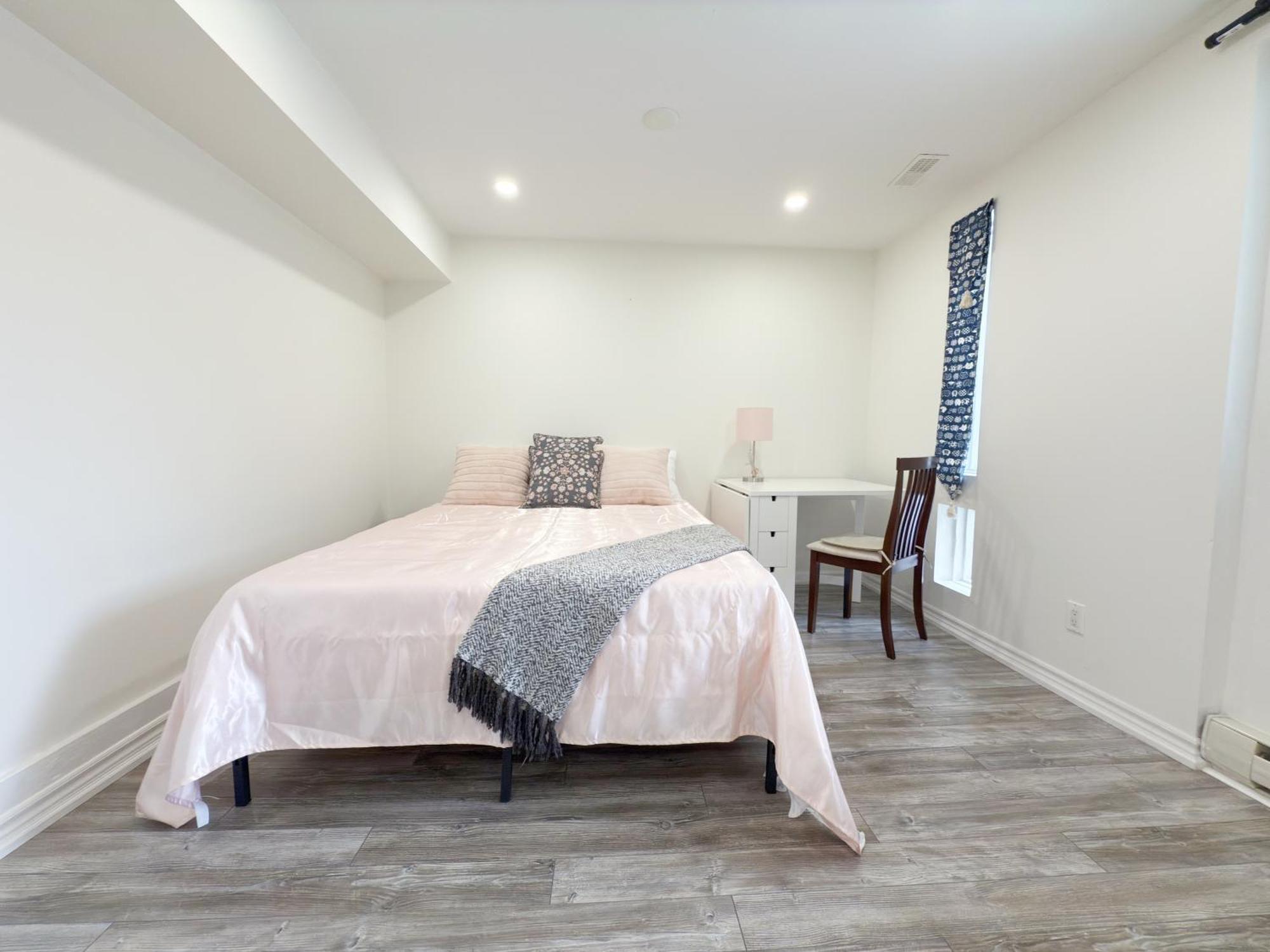 Cozy Room With Private Bath Near Don Mills Subway Toronto Luaran gambar